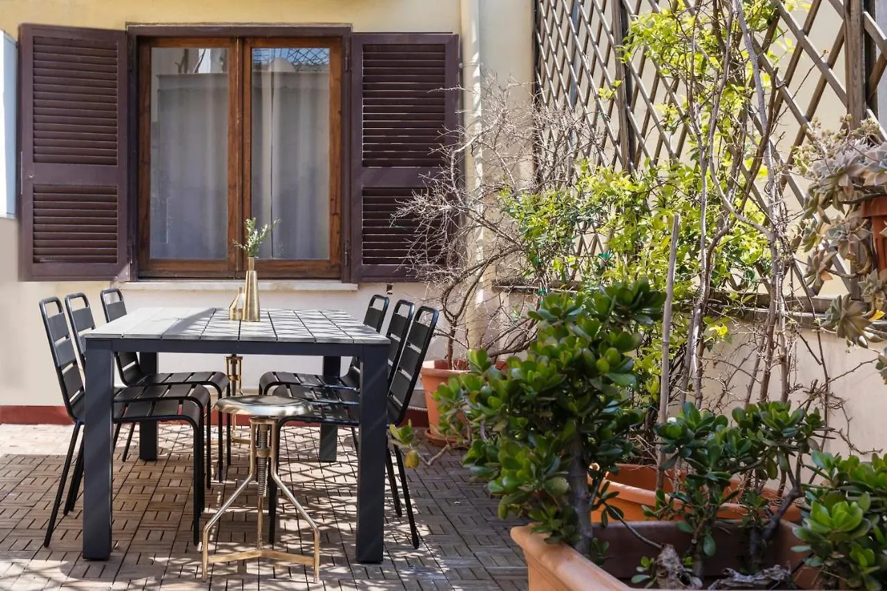 Daplace - Ginevra Apartment Rome Italy